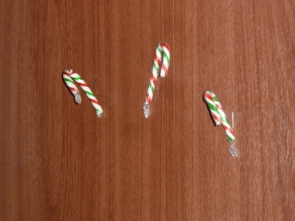 185 Candy canes