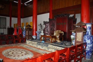 371 Li Jiang temple furniture